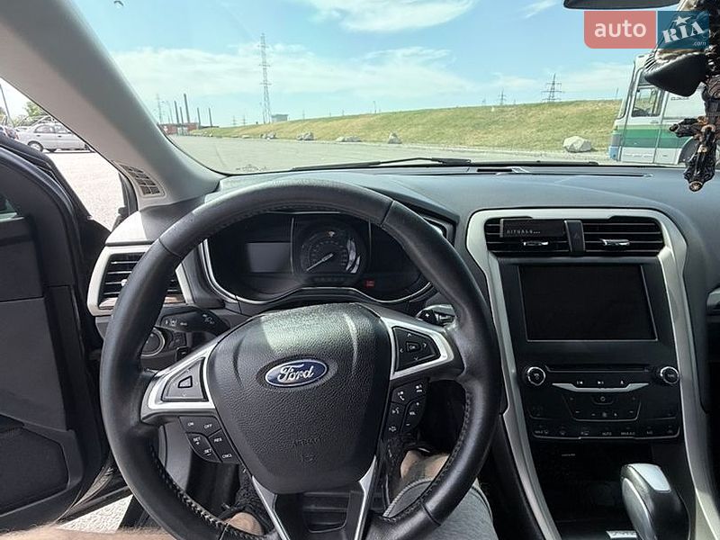 Седан Ford Fusion 2015 в Днепре