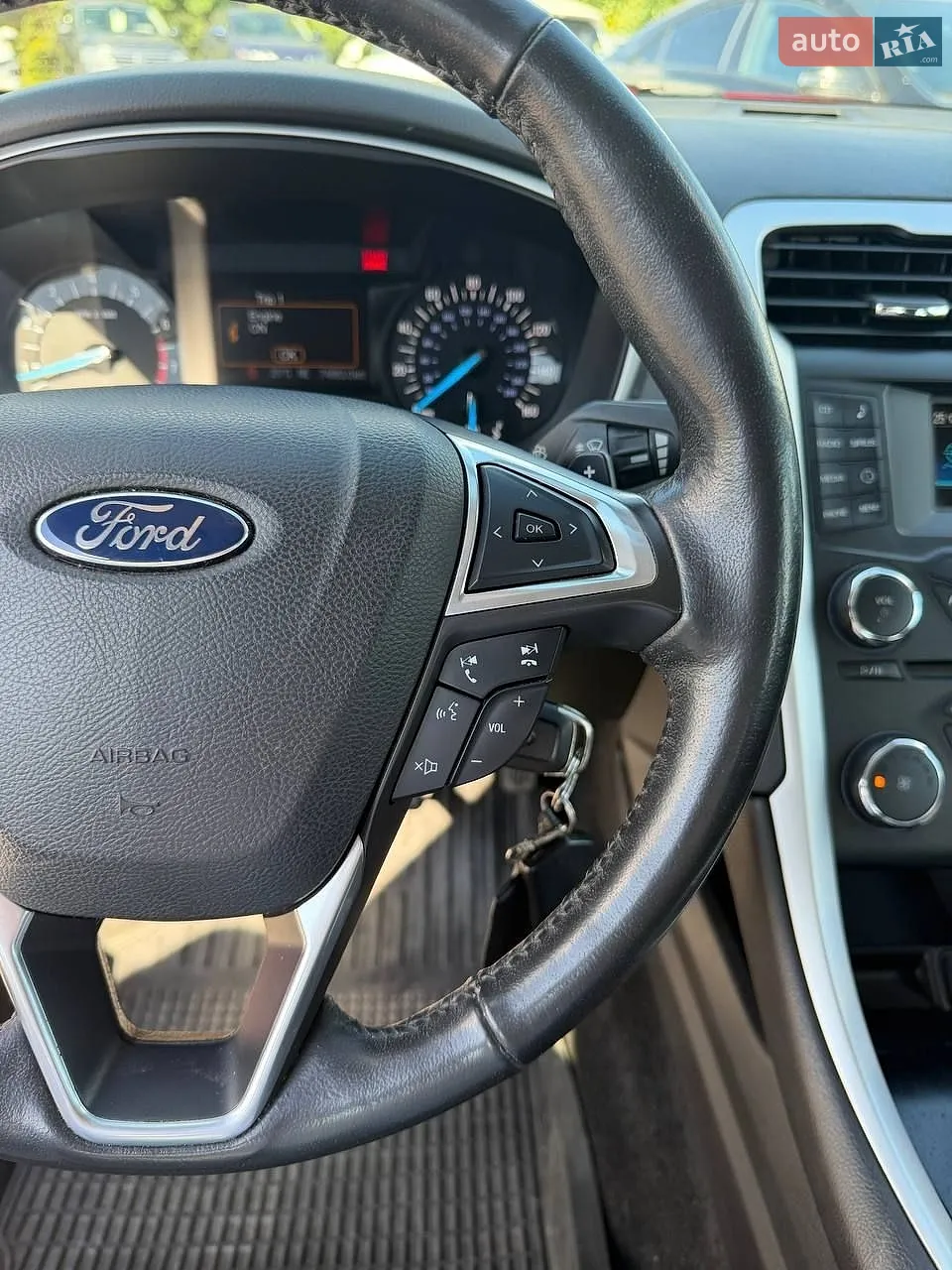 2015 Ford Fusion - мініатюра 23