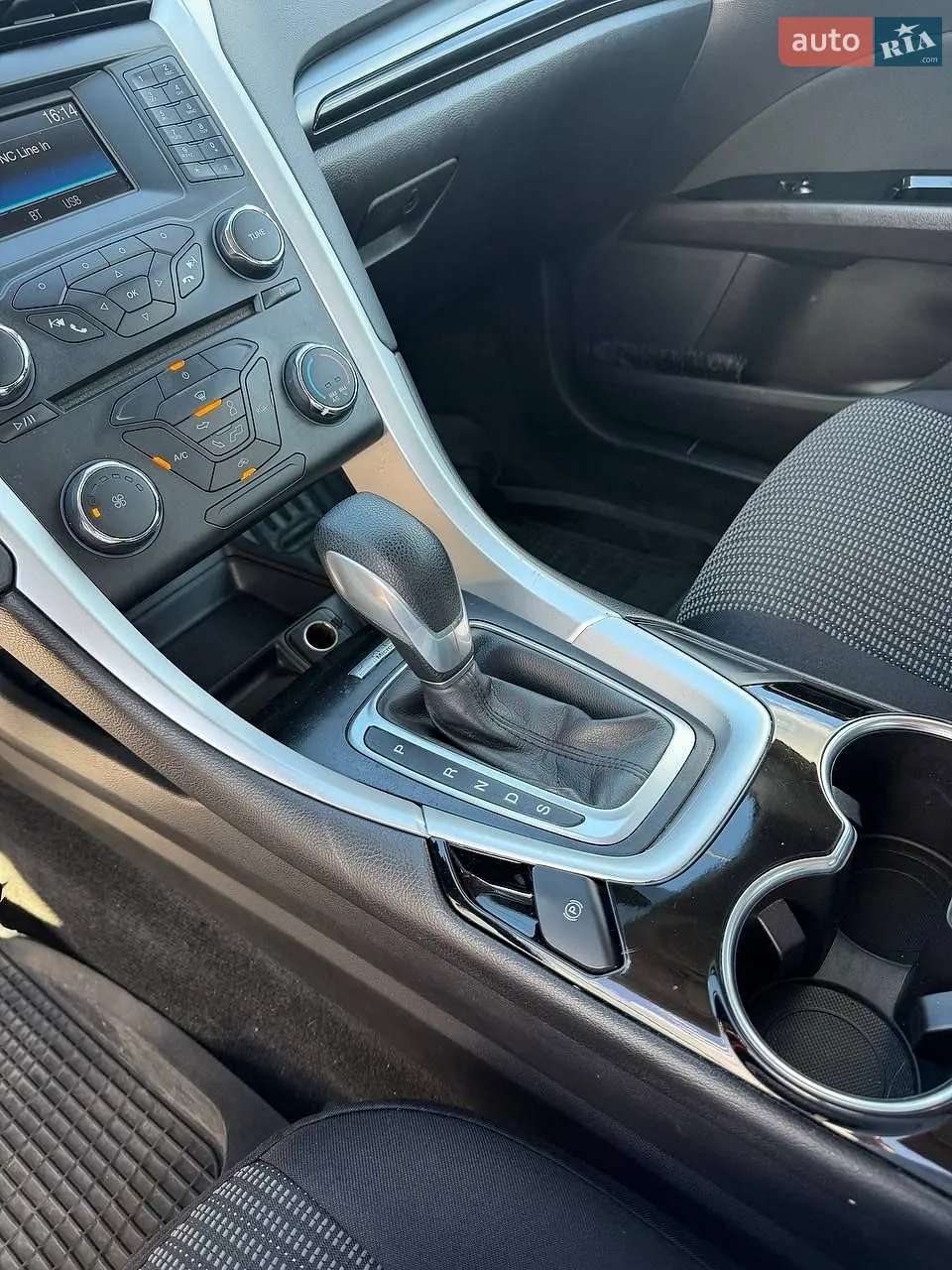 2015 Ford Fusion - мініатюра 26