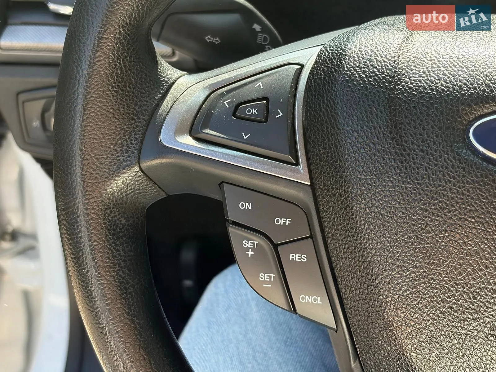 2017 Ford Fusion - мініатюра 21