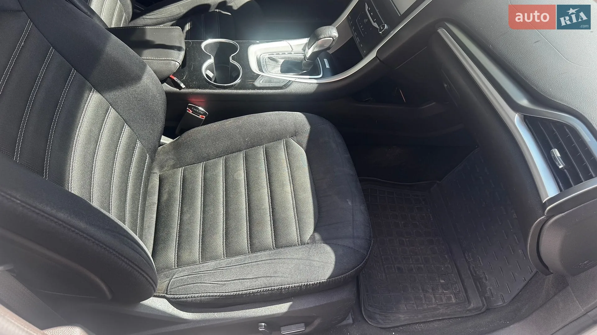 2015 Ford Fusion - мініатюра 16