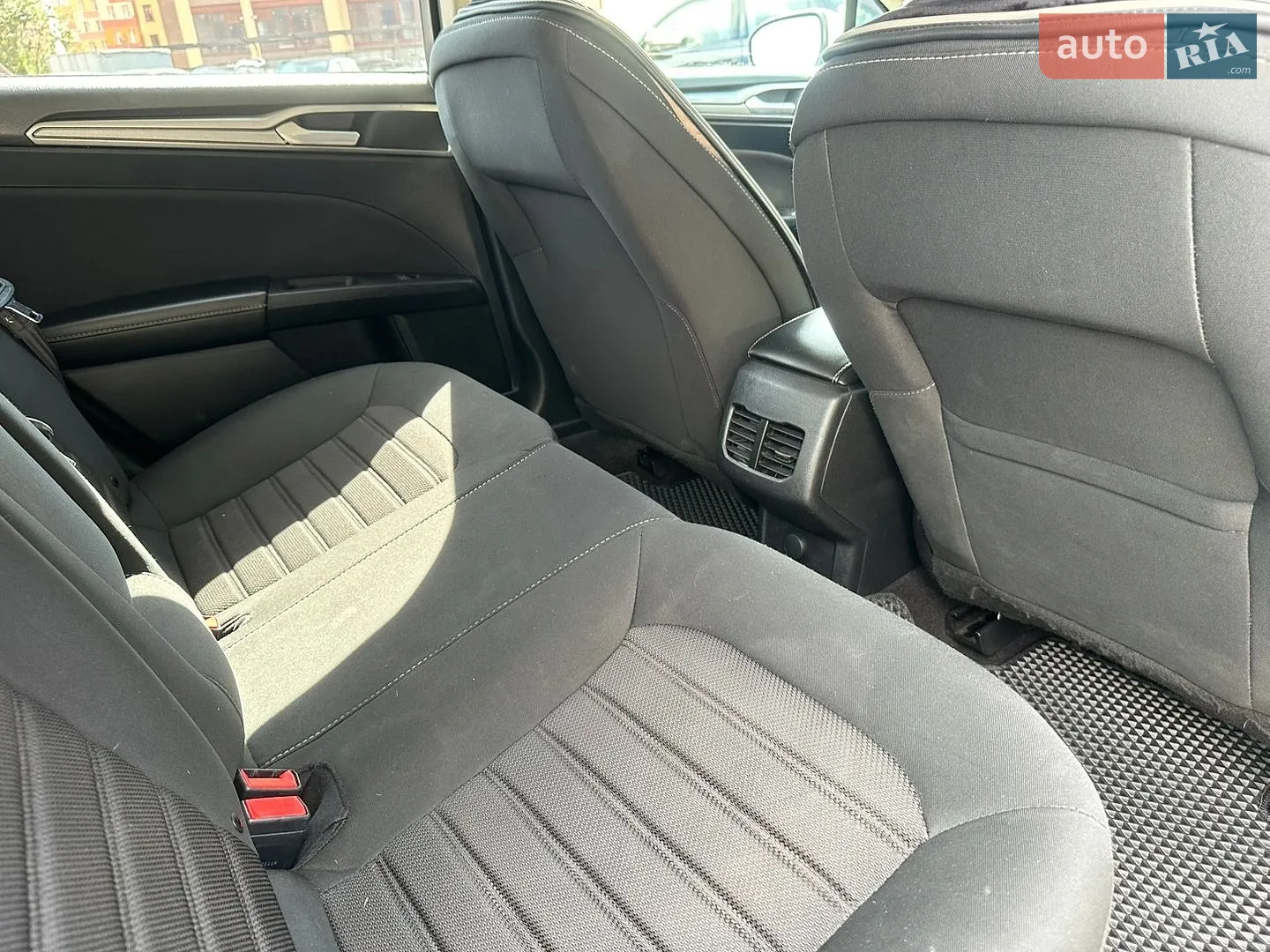 2020 Ford Fusion - мініатюра 19