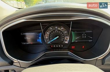 Седан Ford Fusion 2015 в Сквире