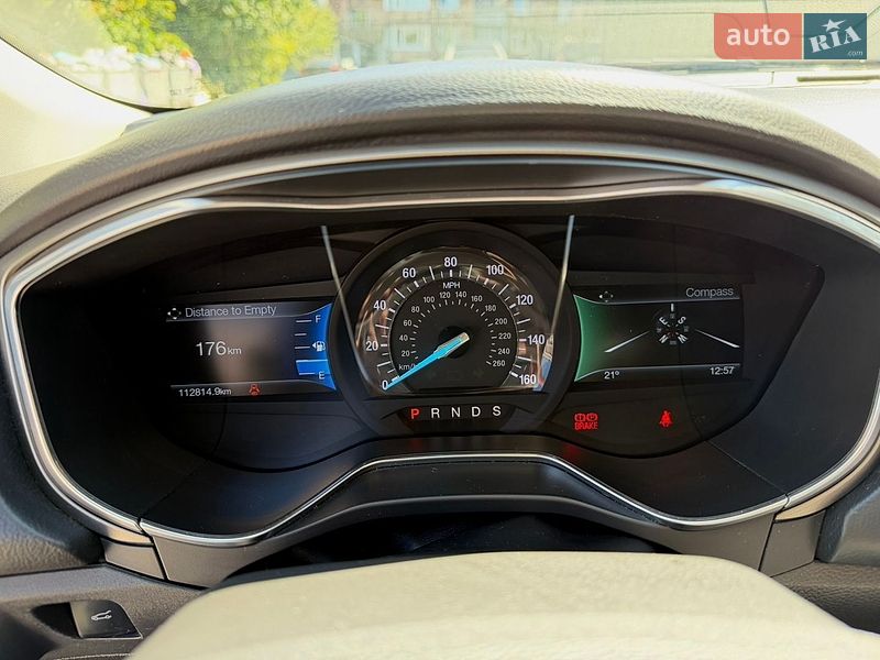Седан Ford Fusion 2015 в Сквире