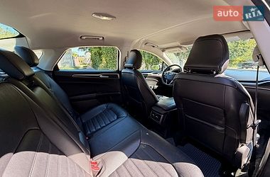 Седан Ford Fusion 2015 в Сквире