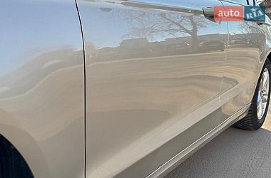Седан Ford Fusion 2018 в Львове
