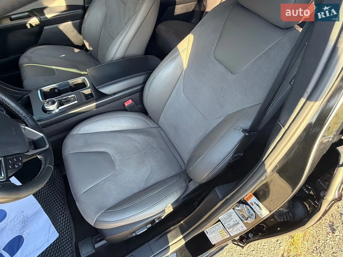 2016 Ford Fusion - мініатюра 29