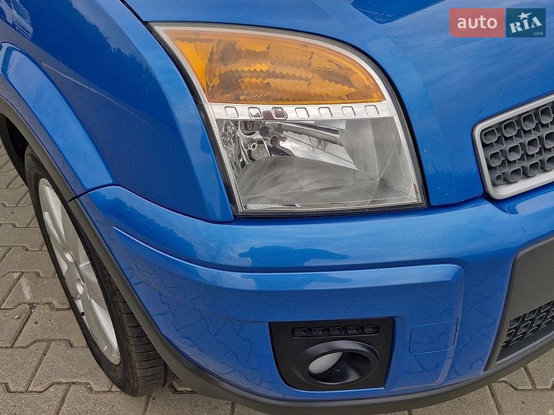 Хэтчбек Ford Fusion 2009 в Чернигове