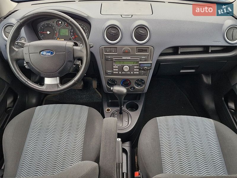 Хэтчбек Ford Fusion 2009 в Чернигове