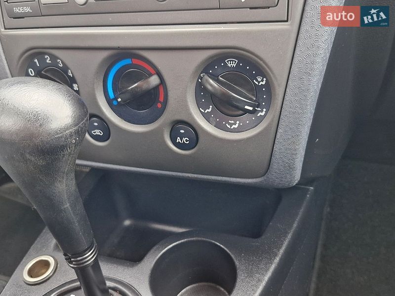 Хэтчбек Ford Fusion 2009 в Чернигове