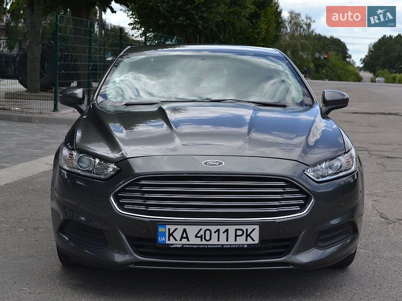 Седан Ford Fusion 2015 в Білій Церкві