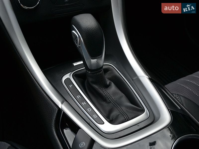 Седан Ford Fusion 2015 в Білій Церкві