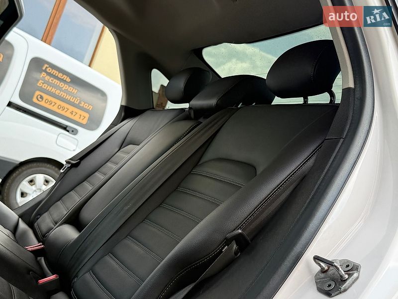 Седан Ford Fusion 2013 в Дрогобыче