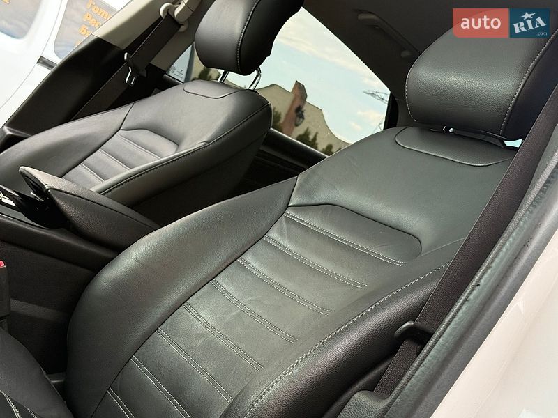 Седан Ford Fusion 2013 в Дрогобыче