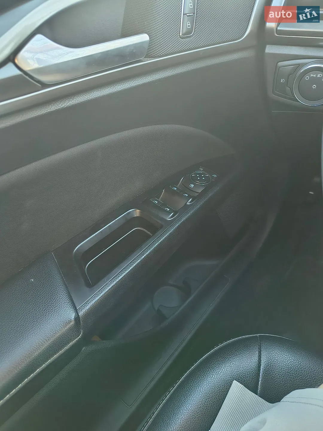 2016 Ford Fusion - мініатюра 11