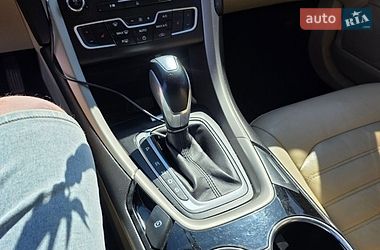 Седан Ford Fusion 2015 в Одессе