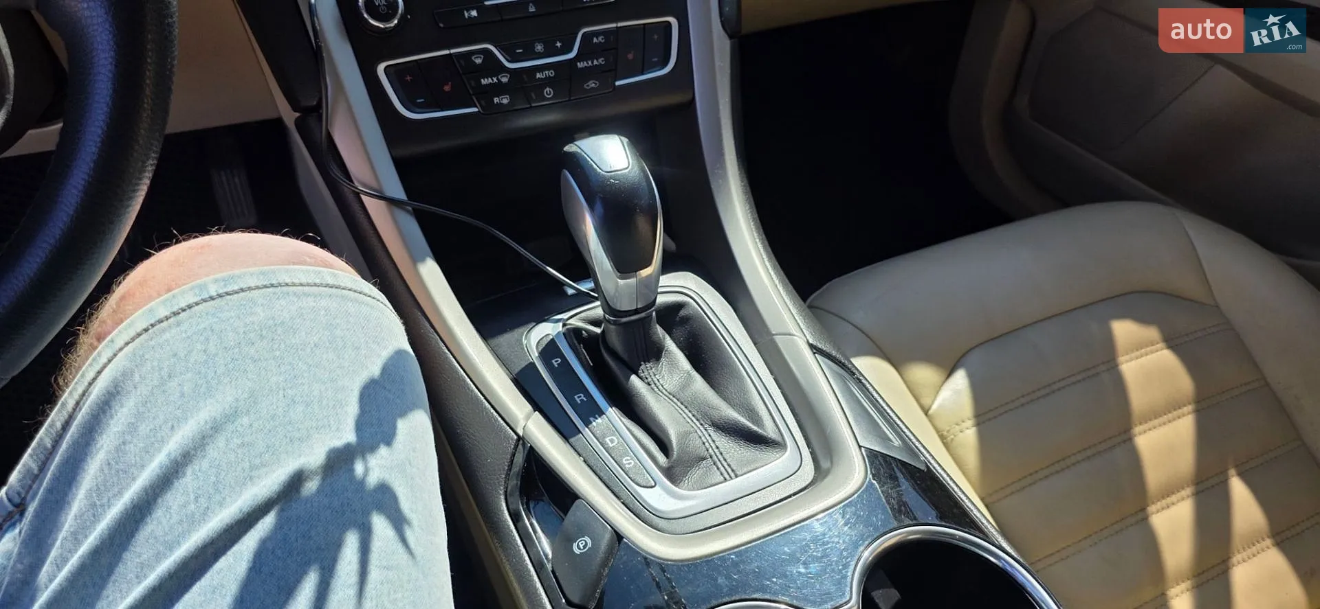 2015 Ford Fusion - мініатюра 31