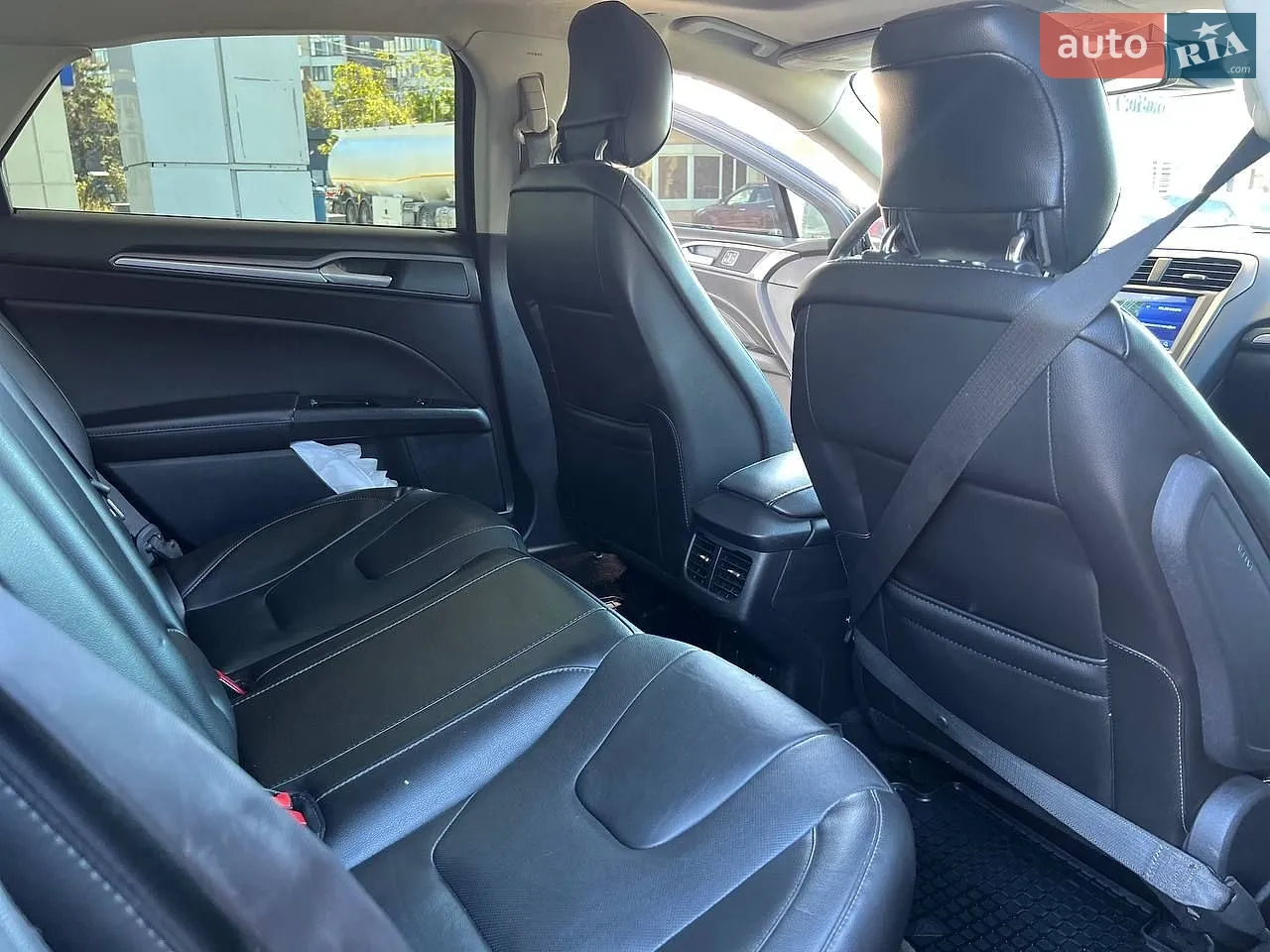2014 Ford Fusion - мініатюра 23