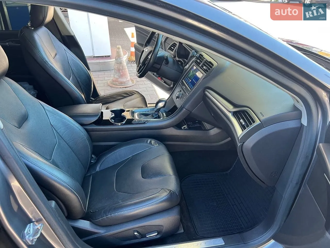 2014 Ford Fusion - мініатюра 26