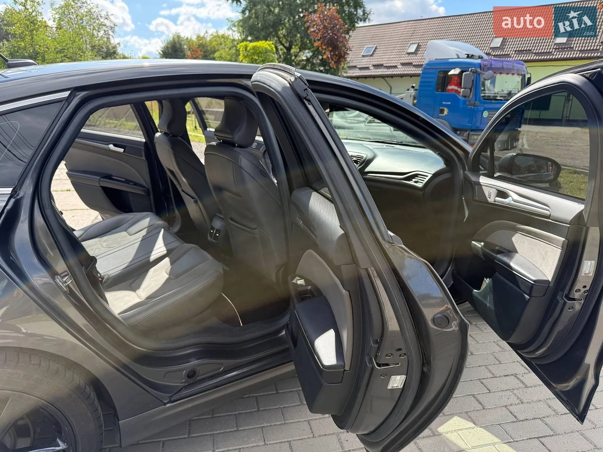2016 Ford Fusion - мініатюра 13