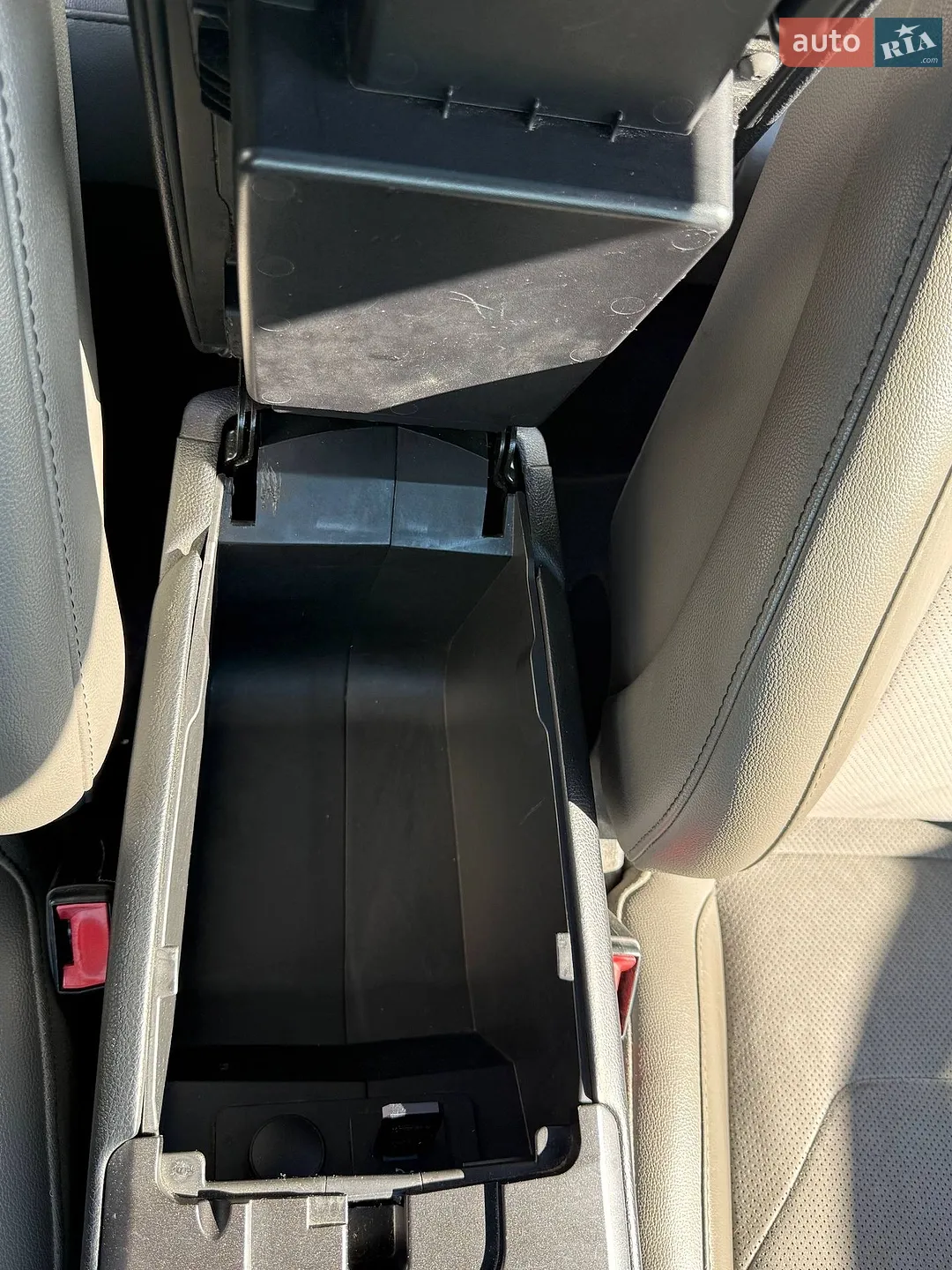 2016 Ford Fusion - мініатюра 37