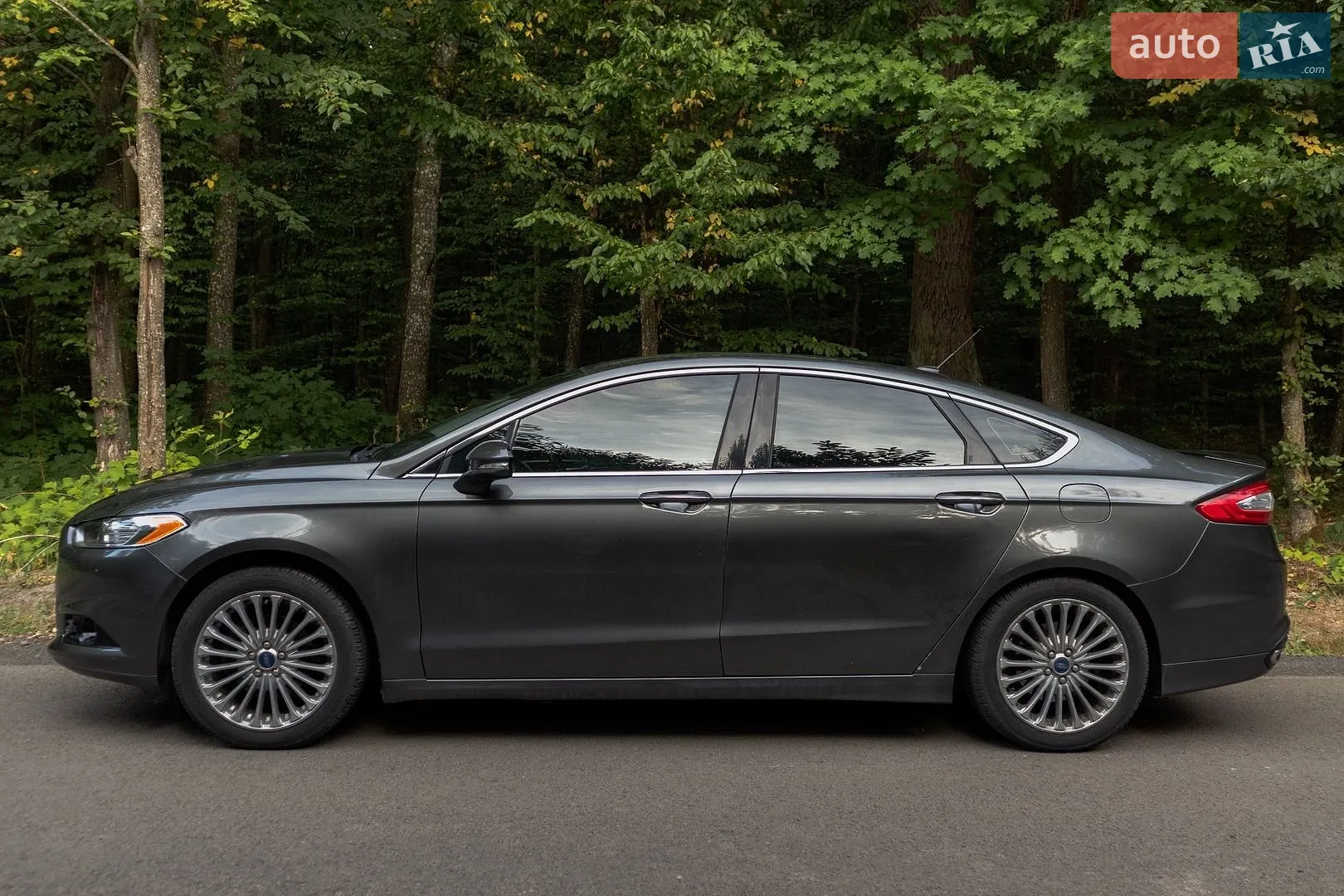 2015 Ford Fusion - фото 1