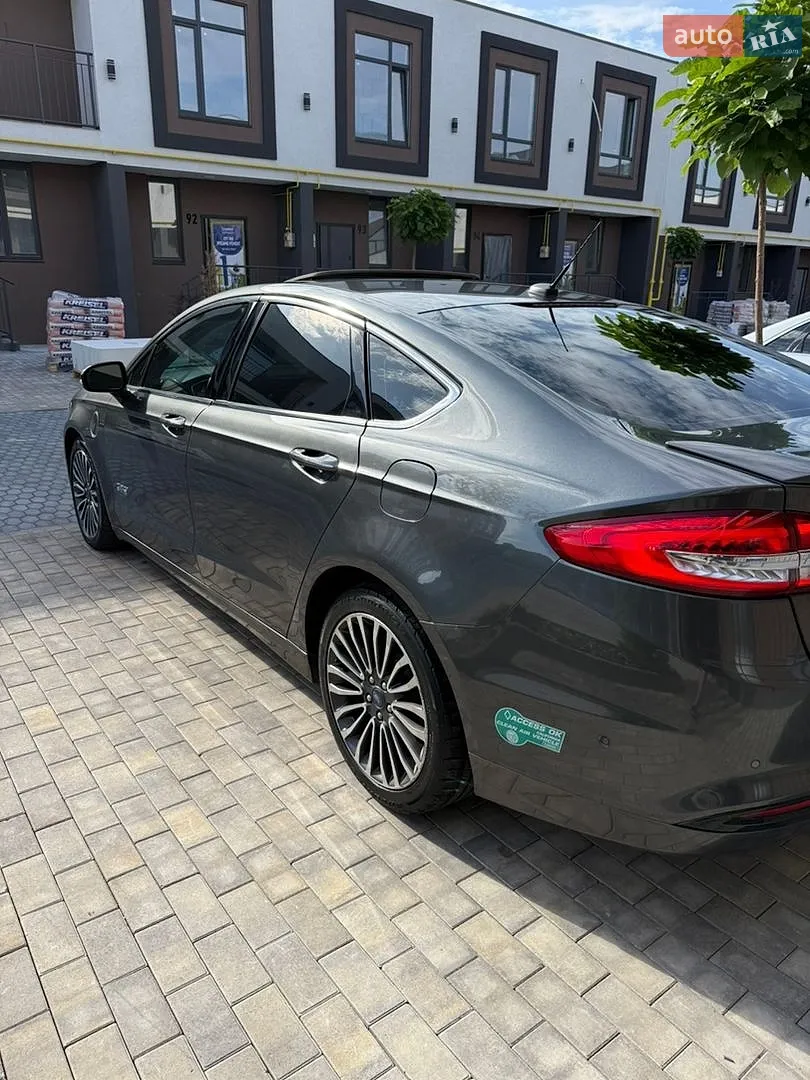 2016 Ford Fusion - мініатюра 18