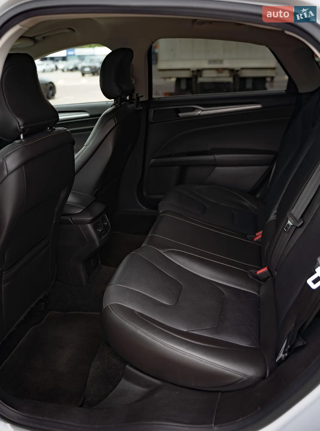 2015 Ford Fusion - мініатюра 23