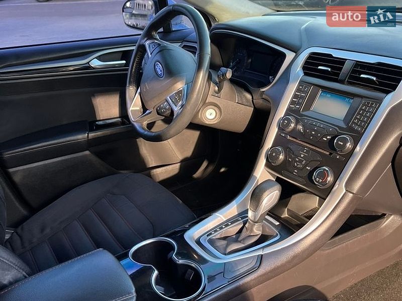 Седан Ford Fusion 2016 в Киеве