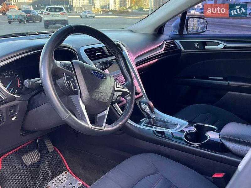 Седан Ford Fusion 2016 в Киеве
