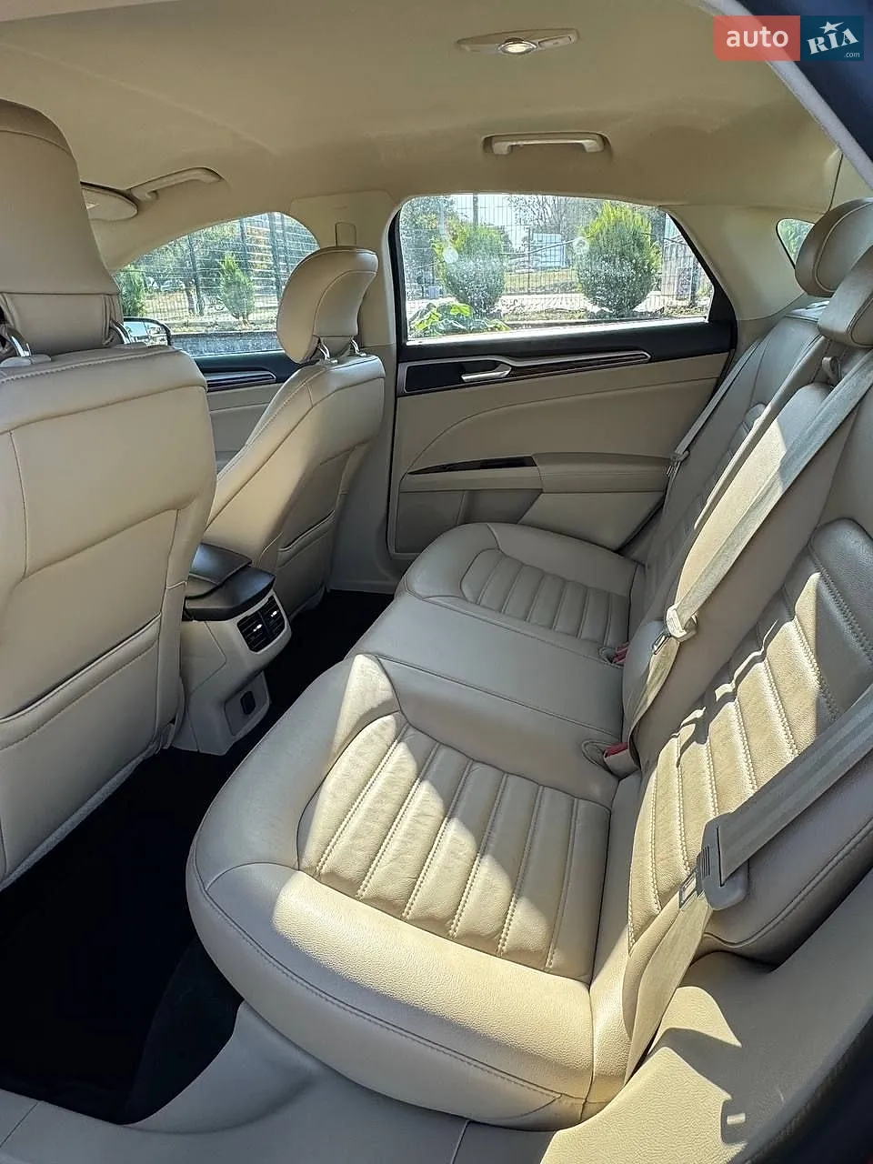 2013 Ford Fusion - мініатюра 28