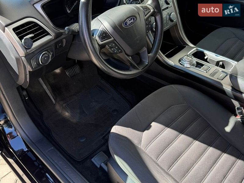 Седан Ford Fusion 2017 в Киеве