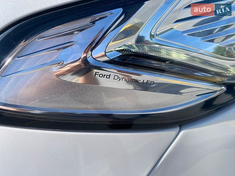 Седан Ford Fusion 2014 в Тернополі