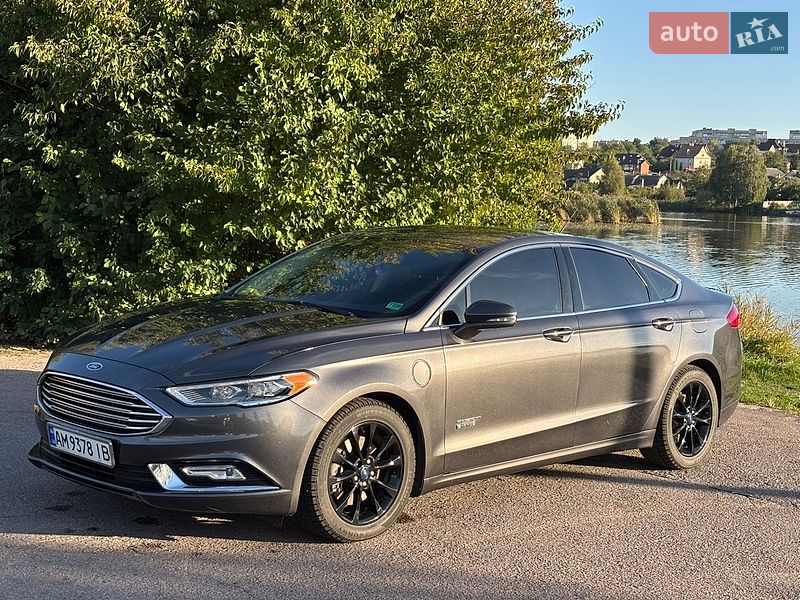 Седан Ford Fusion 2017 в Бердичеві