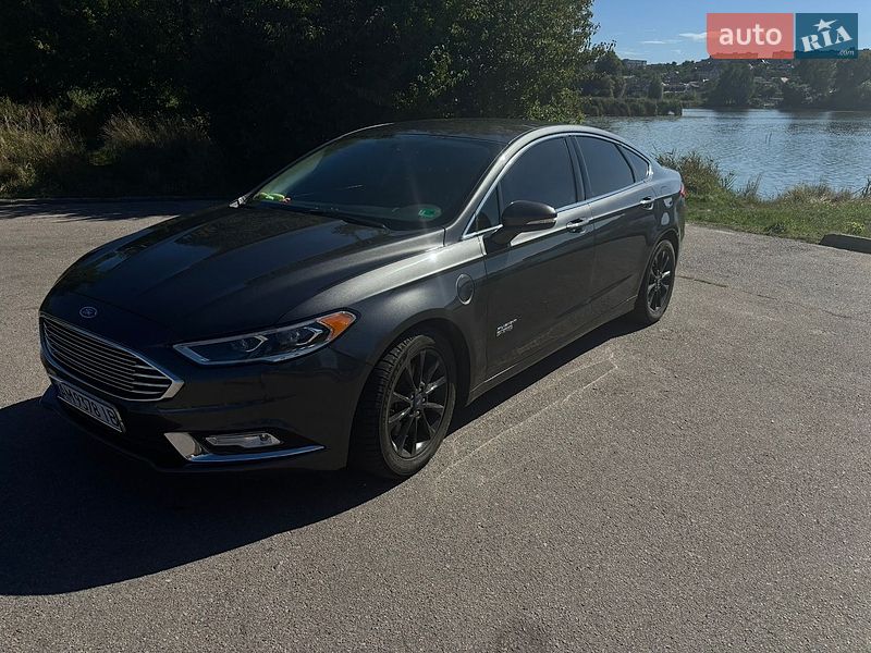 Седан Ford Fusion 2017 в Бердичеві