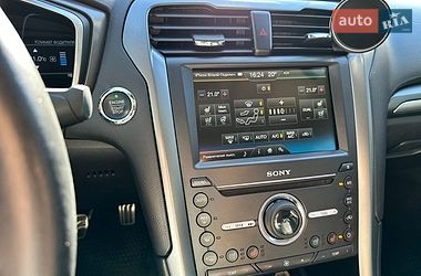 Седан Ford Fusion 2015 в Києві