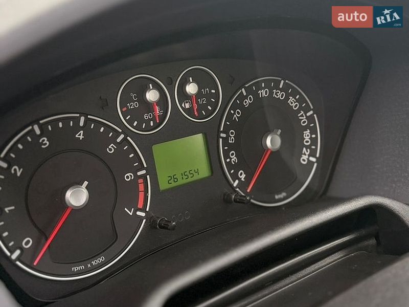 Хэтчбек Ford Fusion 2005 в Виннице