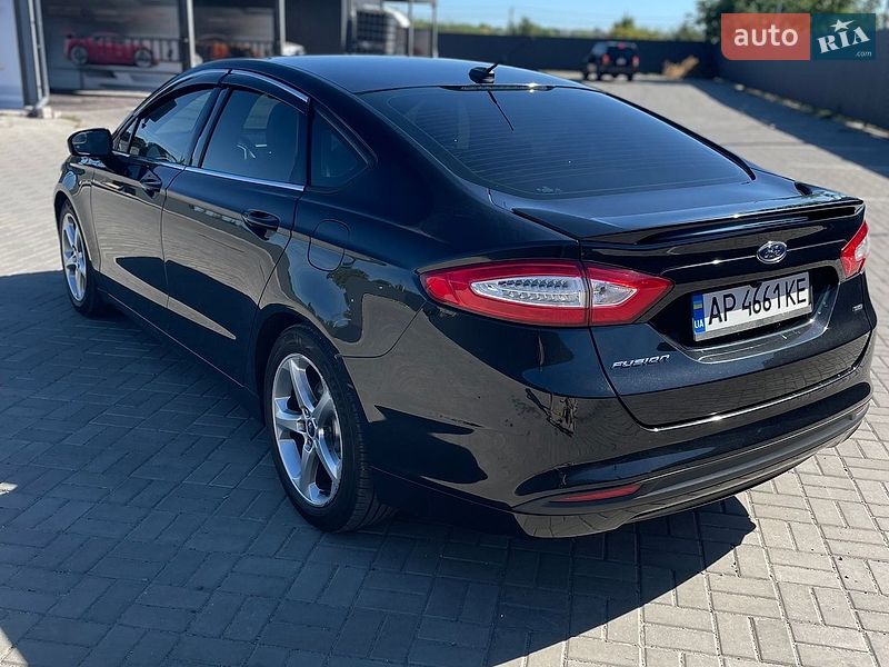 Седан Ford Fusion 2013 в Черкассах