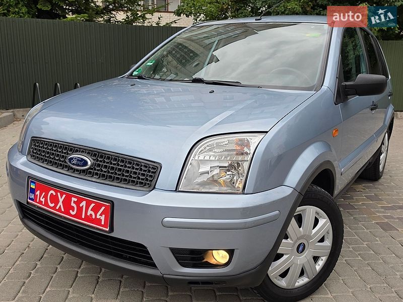Хэтчбек Ford Fusion 2005 в Тернополе фото Хэтчбек Ford Fusion 2005 в Тернополе