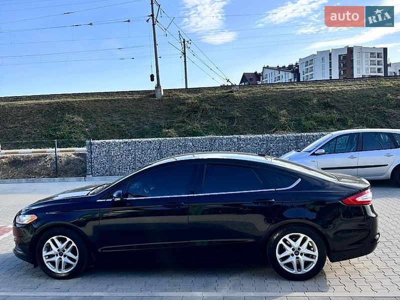 Седан Ford Fusion 2016 в Ирпене