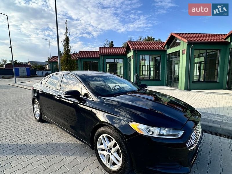 Седан Ford Fusion 2016 в Ирпене