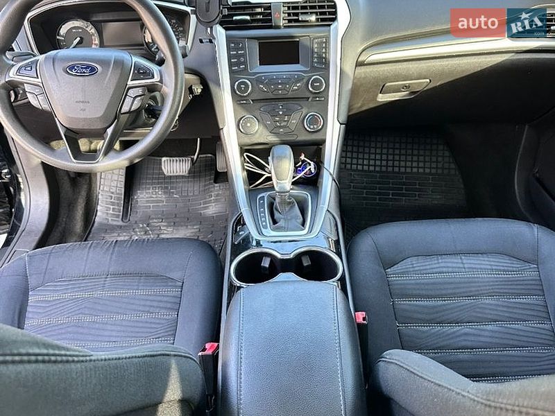 Седан Ford Fusion 2016 в Ирпене