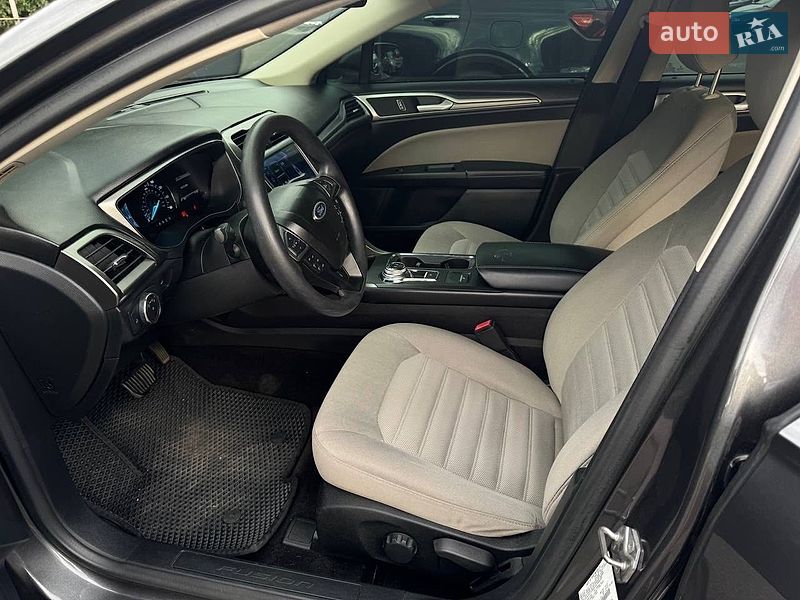 Седан Ford Fusion 2016 в Днепре