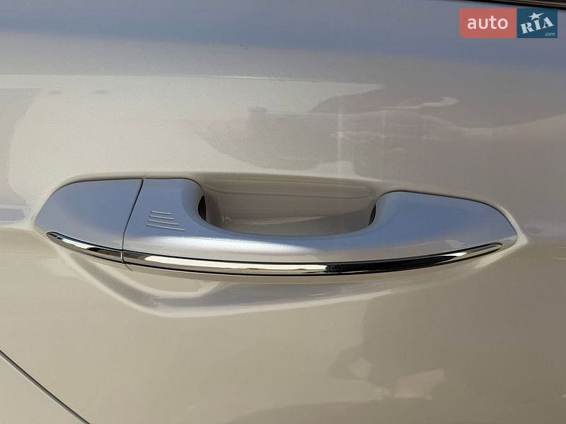 Седан Ford Fusion 2014 в Харкові