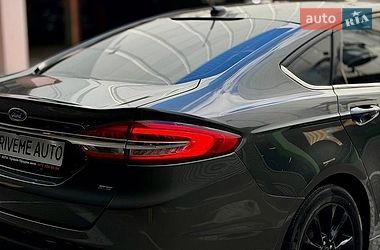 Седан Ford Fusion 2016 в Киеве