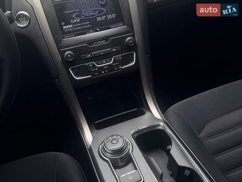 Седан Ford Fusion 2016 в Киеве