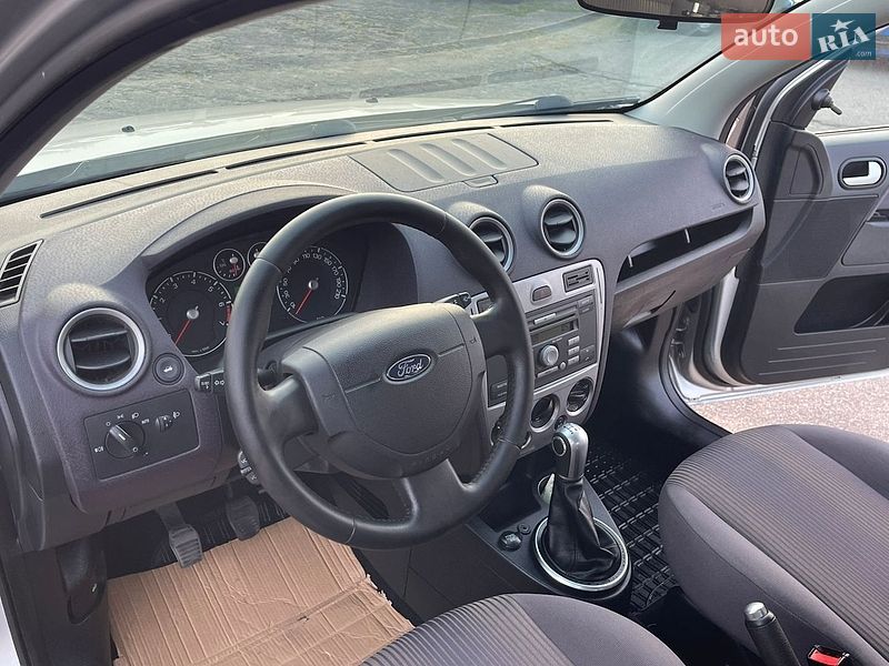 Хэтчбек Ford Fusion 2009 в Виннице