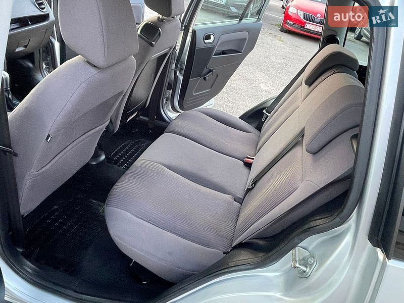 Хэтчбек Ford Fusion 2009 в Виннице