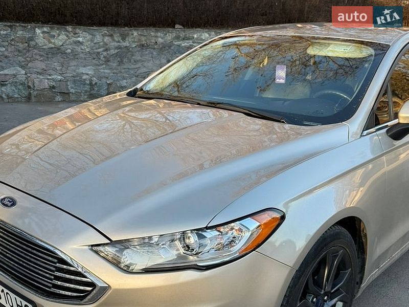 Седан Ford Fusion 2018 в Кропивницком