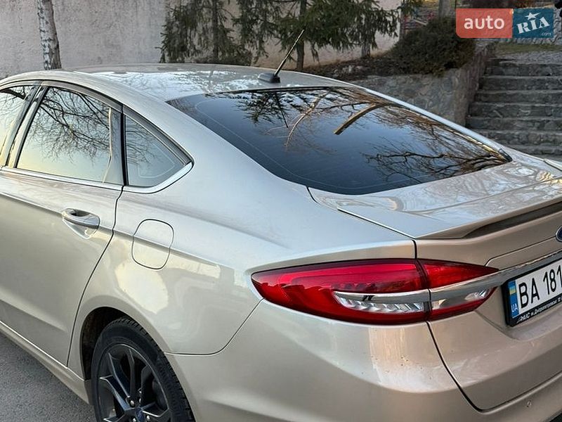 Седан Ford Fusion 2018 в Кропивницком
